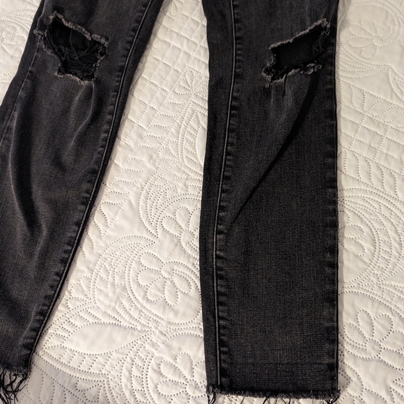 Black Pacsun Skinny Distressed Jeans / Jeggings - Picture 3 of 5